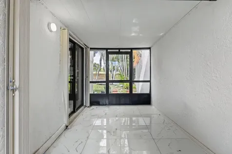 17 Columbia Court Deerfield Beach FL 33442