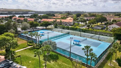 17 Columbia Court Deerfield Beach FL 33442