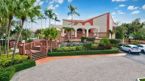 17 Columbia Court Deerfield Beach FL 33442