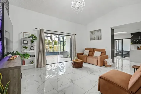 17 Columbia Court Deerfield Beach FL 33442