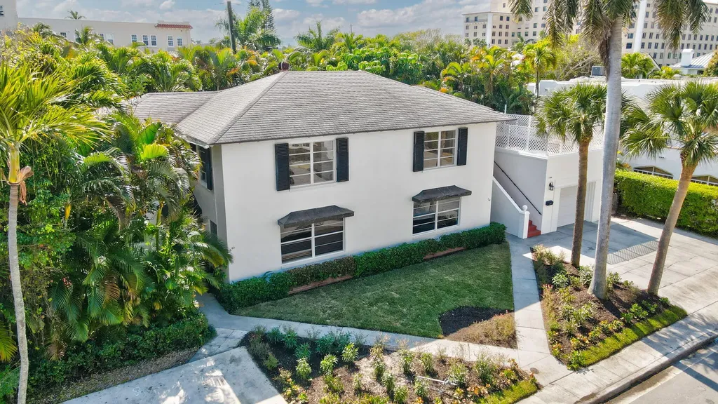 240 Oleander Avenue Palm Beach FL 33480