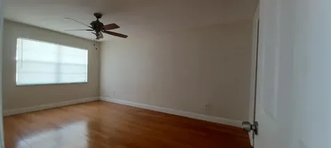 492 NW 165th Street Road Miami FL 33169