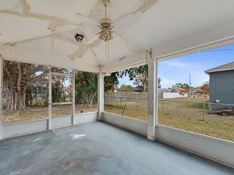 5718 Nw North Macedo Boulevard Port Saint Lucie FL 34983