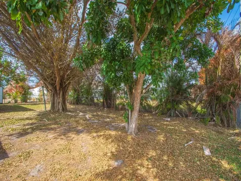 5718 Nw North Macedo Boulevard Port Saint Lucie FL 34983