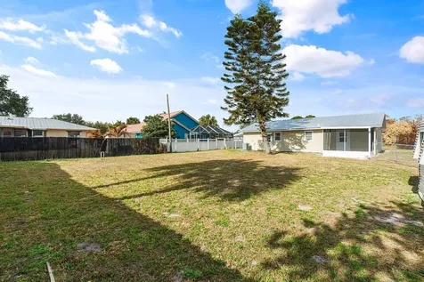 908 Landsdowne Drive Sebastian FL 32958