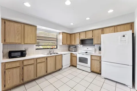 9860 Pecan Tree Drive Boynton Beach FL 33436
