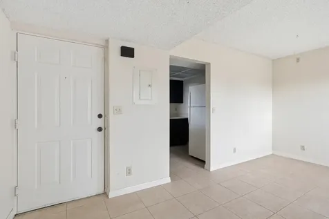 1502 SE Royal Green Circle Port Saint Lucie FL 34952