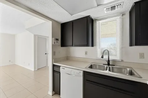 1502 SE Royal Green Circle Port Saint Lucie FL 34952