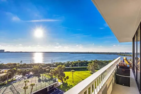 5510 N Ocean Drive Singer Island FL 33404