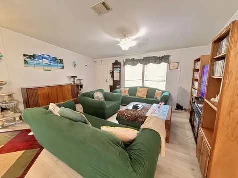 1907 Ne 308th Street Okeechobee FL 34972
