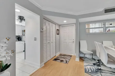 17 Colonial Club Drive Boynton Beach FL 33435
