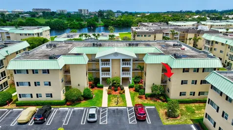 17 Colonial Club Drive Boynton Beach FL 33435