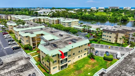 17 Colonial Club Drive Boynton Beach FL 33435