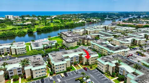 17 Colonial Club Drive Boynton Beach FL 33435