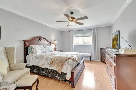 17 Colonial Club Drive Boynton Beach FL 33435