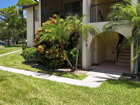 4941 Sable Pine Circle West Palm Beach FL 33417