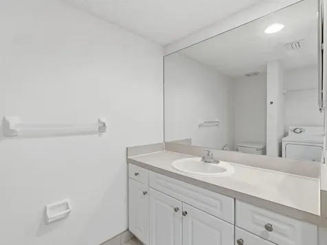 2221 White Pine Circle Greenacres FL 33415