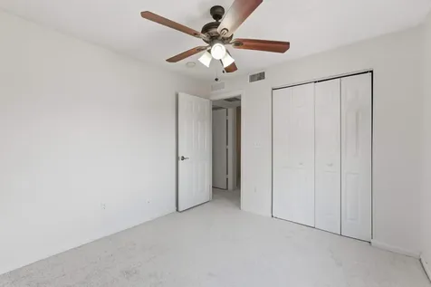2221 White Pine Circle Greenacres FL 33415