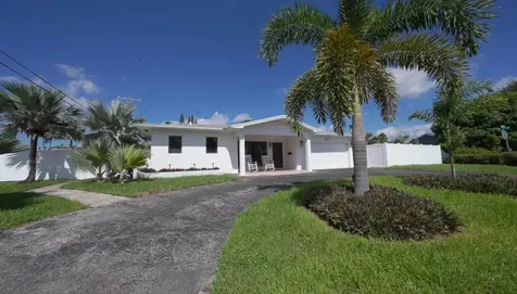871 NE 27th Avenue Pompano Beach FL 33062