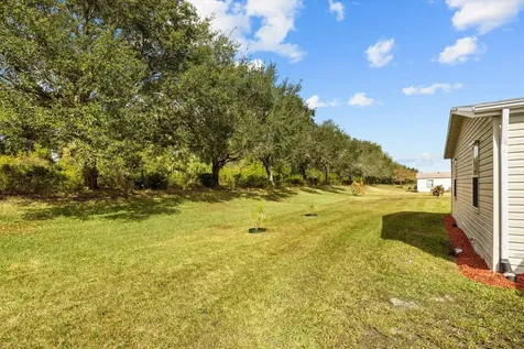 2800 Three Wood Drive Port Saint Lucie FL 34952