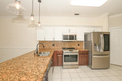 569 Nw Cortina Lane Port Saint Lucie FL 34986