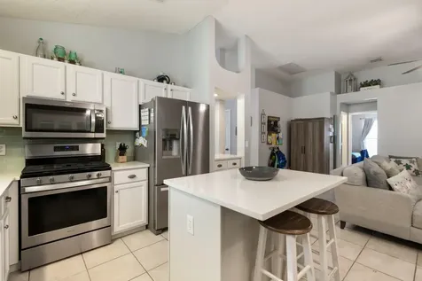 409 Woodview Circle Palm Beach Gardens FL 33418
