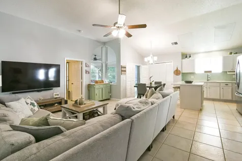 409 Woodview Circle Palm Beach Gardens FL 33418