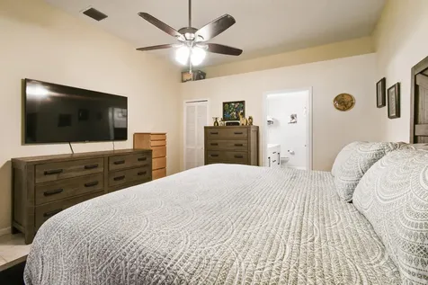 409 Woodview Circle Palm Beach Gardens FL 33418