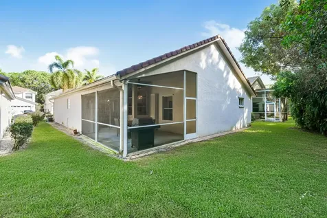 409 Woodview Circle Palm Beach Gardens FL 33418