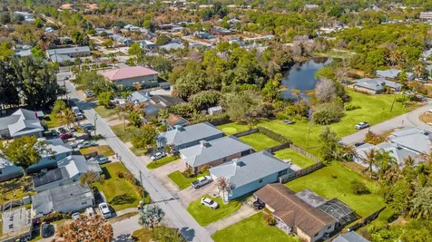 1091 Sw 30th Street Palm City FL 34990