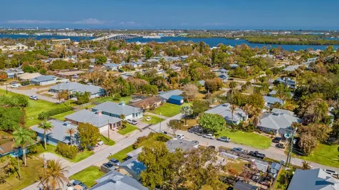 1091 Sw 30th Street Palm City FL 34990