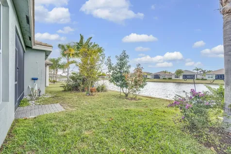12127 Sw Jasper Lake Way Port Saint Lucie FL 34987