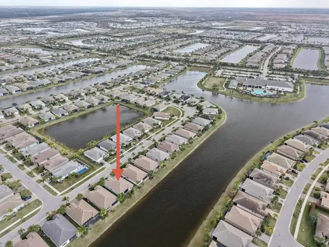 12127 Sw Jasper Lake Way Port Saint Lucie FL 34987