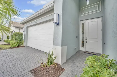 12127 Sw Jasper Lake Way Port Saint Lucie FL 34987