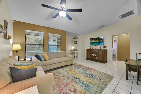 626 Sw Cynthia Street Port Saint Lucie FL 34983