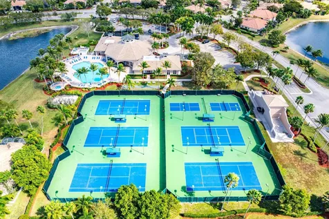 8584 San Andros West Palm Beach FL 33411