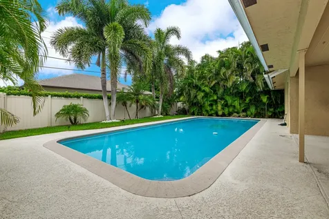 330 NE 26th Street Boca Raton FL 33431