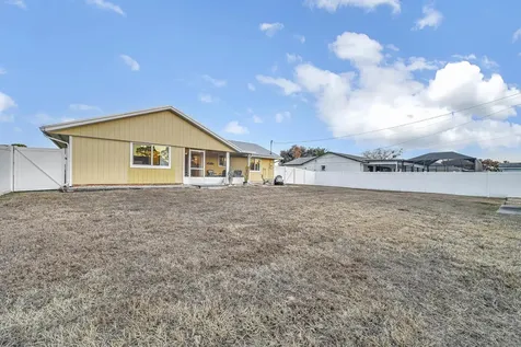 1202 Sw Granadeer Street Port Saint Lucie FL 34983