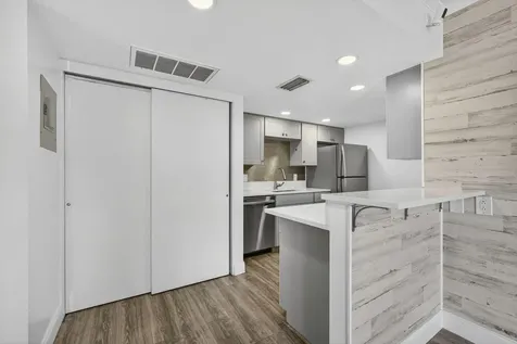 612 Executive Center Drive West Palm Beach FL 33401