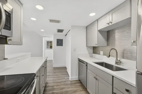 612 Executive Center Drive West Palm Beach FL 33401