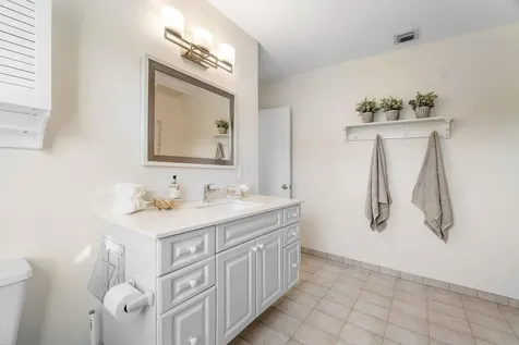 518 Gardenia Terrace Delray Beach FL 33444