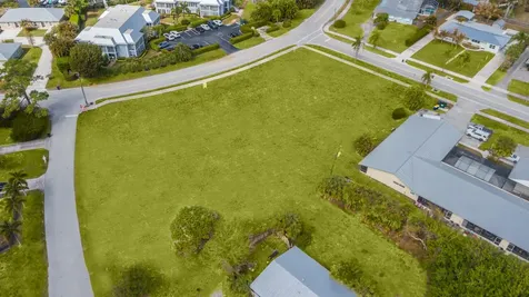 933 & 943 NW Spruce Ridge Drive Stuart FL 34994