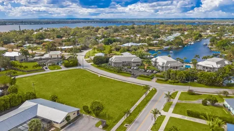 933 & 943 NW Spruce Ridge Drive Stuart FL 34994