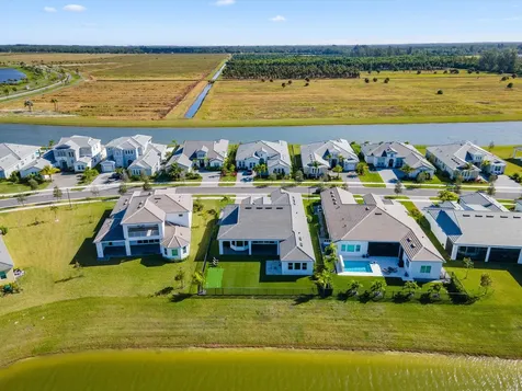 4727 Estates Circle Westlake FL 33470