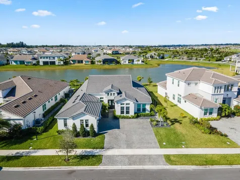 4727 Estates Circle Westlake FL 33470