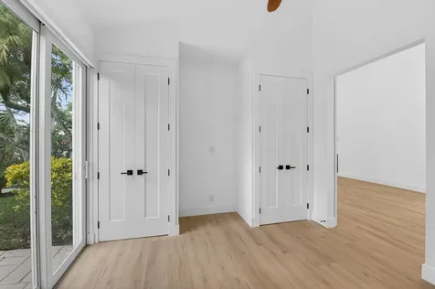 5537 NW 21st Way Boca Raton FL 33496