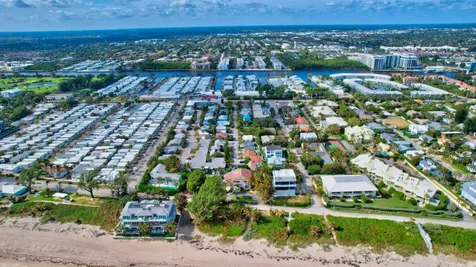 5015 Old Ocean Boulevard Ocean Ridge FL 33435
