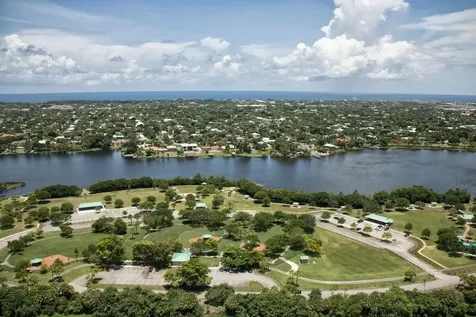 2001 Nw 1st Avenue Delray Beach FL 33444