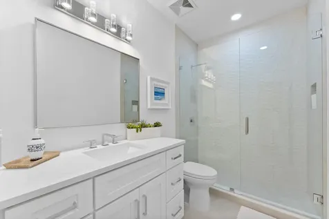 2498 Nw 39th Street Boca Raton FL 33431