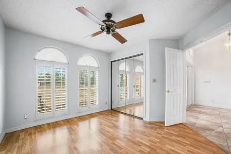 2500 Lake Josephine Drive Sebring FL 33875